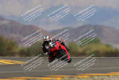 media/Sep-11-2022-SoCal Trackdays (Sun) [[81b7e951af]]/Turn 14 (1130am)/